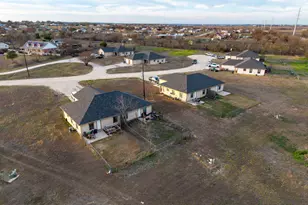 540-566 Crest Circle Dr, San Marcos, TX 78666 - Photo 13