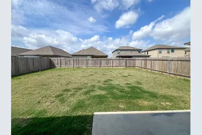221 Summit Drive, Lockhart, TX 78644 - Photo 15