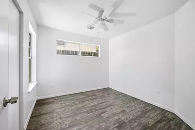 1106 Delano Street, Austin, TX 78721 - Photo 15