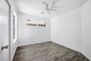 1106 Delano St, Austin, TX 78721 - Photo 15