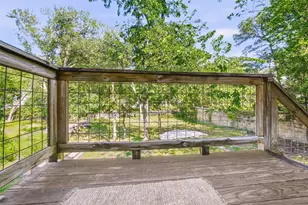 1106 Delano St, Austin, TX 78721 - Photo 25