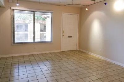 505 W 7th Street #319, Austin, TX 78701 - Photo 3
