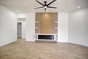 110 Mamalu, Bastrop, TX 78602 - Photo 7