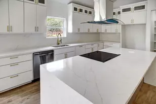110 Mamalu, Bastrop, TX 78602 - Photo 9