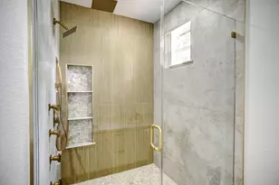 110 Mamalu, Bastrop, TX 78602 - Photo 21