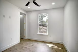 110 Mamalu, Bastrop, TX 78602 - Photo 23
