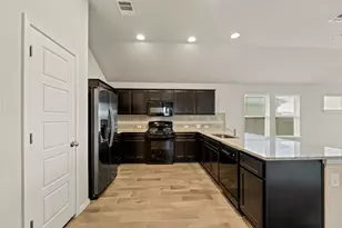 7920 Castelardo Pl, Round Rock, TX 78665 - Photo 9