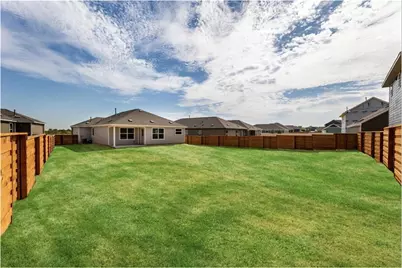 381 Jack Ryan Street, Kyle, TX 78640 - Photo 7