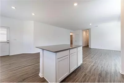 381 Jack Ryan Street, Kyle, TX 78640 - Photo 5