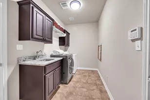 3526 Aquamarine Dr, Round Rock, TX 78681 - Photo 33