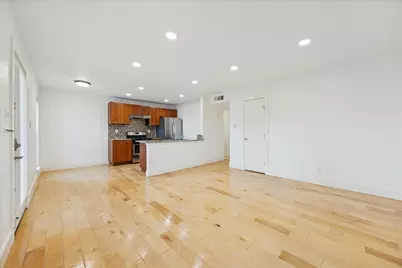 5820 Berkman Drive #203, Austin, TX 78723 - Photo 3