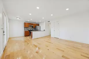 5820 Berkman Dr, Austin, TX 78723 - Photo 3