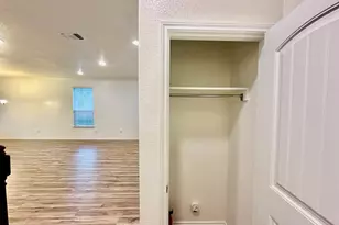 404 Buttercup Blvd, Cedar Park, TX 78613 - Photo 13