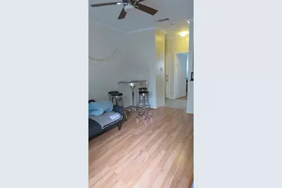 806 W 24th Street #200, Austin, TX 78705 - Photo 11