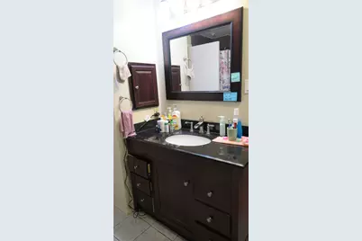 806 W 24th Street #200, Austin, TX 78705 - Photo 21