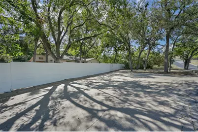 6713 Silvermine Drive, Austin, TX 78736 - Photo 7