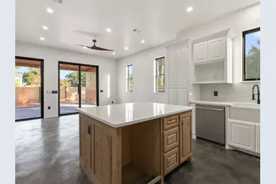1710 Brassie Street, Austin, TX 78741 - Photo 9
