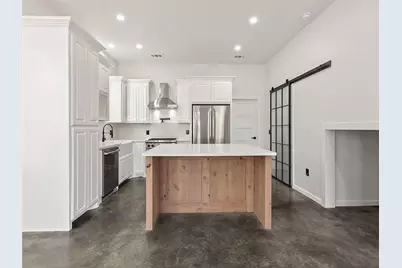 1710 Brassie Street, Austin, TX 78741 - Photo 11