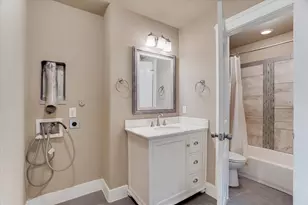 154 Woodcreek Dr, Wimberley, TX 78676 - Photo 11