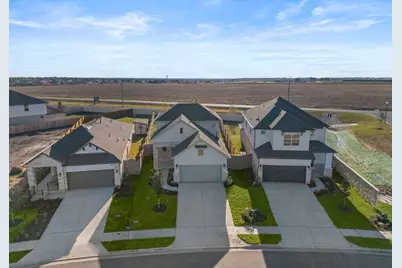 408 Bloomington Loop, Hutto, TX 78634 - Photo 37