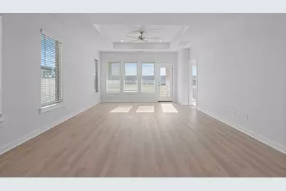 408 Bloomington Loop, Hutto, TX 78634 - Photo 11