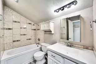 8219 Summer Side Dr, Austin, TX 78759 - Photo 13