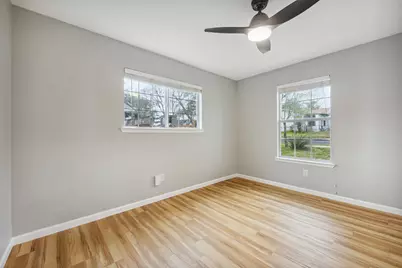 1111 Lawson Lane, Austin, TX 78702 - Photo 11
