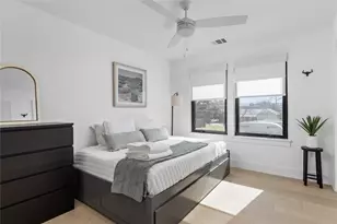 108 Comal St, Austin, TX 78702 - Photo 27