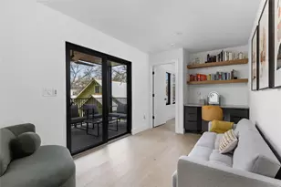 108 Comal St, Austin, TX 78702 - Photo 19