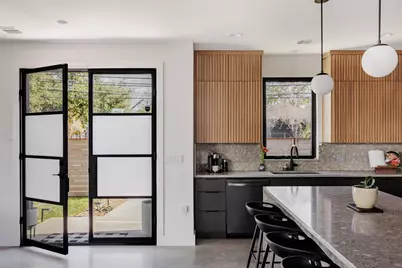 108 Comal Street, Austin, TX 78702 - Photo 3