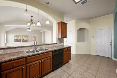10409 Yellowstone Drive, Austin, TX 78747 - Photo 9