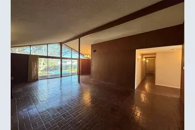 402 Honeycomb Ridge, Austin, TX 78746 - Photo 7