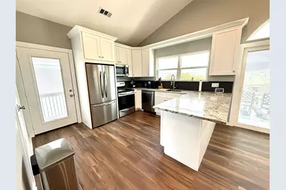 618 Hill Street, Burnet, TX 78611 - Photo 11