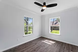 1307 Yorkshire Dr, Austin, TX 78723 - Photo 23