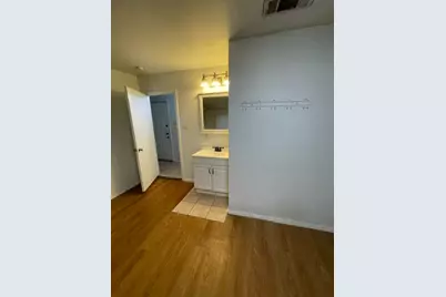 207 W 39th Street #B, Austin, TX 78751 - Photo 19