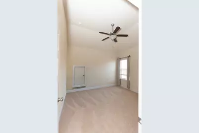 348 Cross Timbers Drive, Georgetown, TX 78628 - Photo 15