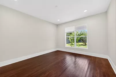529 W Clark Street, Bartlett, TX 76511 - Photo 13