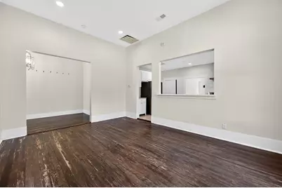 529 W Clark Street, Bartlett, TX 76511 - Photo 5