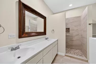 529 W Clark Street, Bartlett, TX 76511 - Photo 15