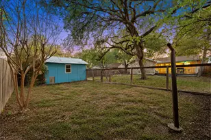 6801 Bryn Mawr Dr, Austin, TX 78723 - Photo 23