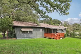 201 Bronco Dr, Burnet, TX 78611 - Photo 25