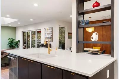 3302 Cherry Tree Circle, Austin, TX 78731 - Photo 11