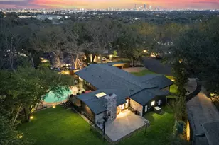 3302 Cherry Tree Cir, Austin, TX 78731 - Photo 3