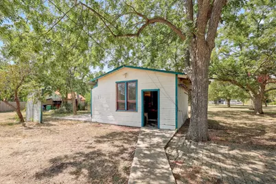 905 Kimbro Street, Taylor, TX 76574 - Photo 25