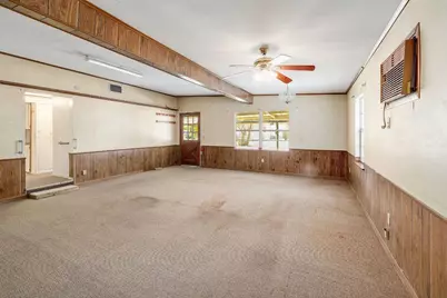 905 Kimbro Street, Taylor, TX 76574 - Photo 19