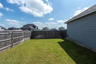 221 Banff Dr, Kyle, TX 78640 - Photo 29