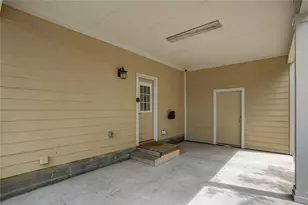 1103 Farm St, Bastrop, TX 78602 - Photo 3
