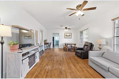 407 Westward Street, Rockdale, TX 76567 - Photo 3