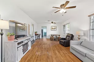 407 Westward St, Rockdale, TX 76567 - Photo 3