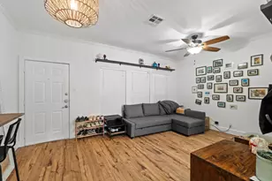 2804 Rio Grande St, Austin, TX 78705 - Photo 3